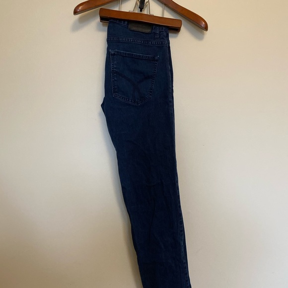 Calvin Klein Jeans - Picture 2 of 3